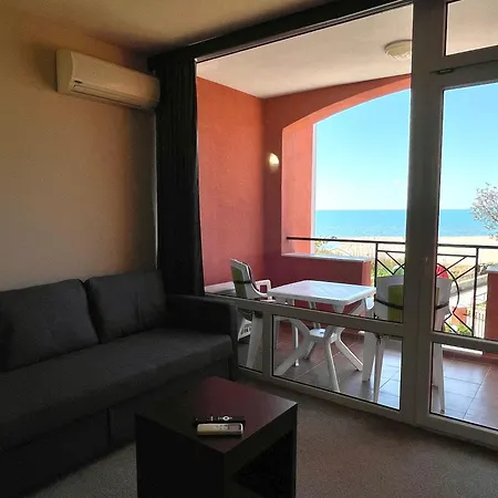 Carina - Private - Bsr - 5 Apartment *